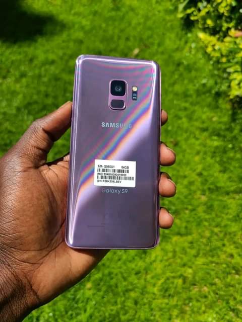 A picture of samsung s9