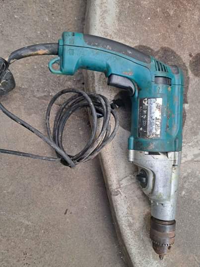 A picture of 1 Miter Saw Brand Makita 2 Drill Brand Makita 3