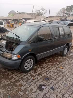 A picture of Toyota previa