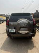 A picture of 2018 TOYOTA PRADO