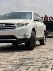 A picture of IN GOD WE TRUST 2013 model HIGHLANDER DIRECT BELGIUM LOCATION
