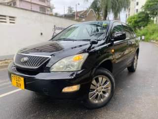 A picture of TOYOTA HARRIER