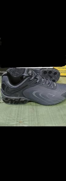 A picture of Men s Shoes