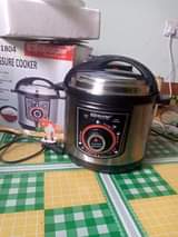 A picture of Kitanda pressure cooker phone na vinginevyoo