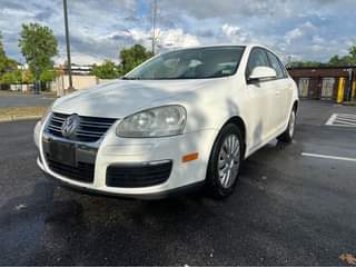 A picture of 2010 Volkswagen Jetta S Sedan 4D