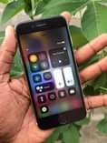 A picture of Iphone 7 plain