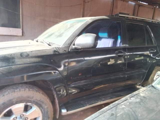 A picture of 2003 Toyota 4Runner