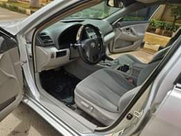 A picture of Super clean Toyota sienna price 3 5m Location Abuja Call
