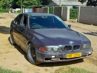 classifieds/cars bmw