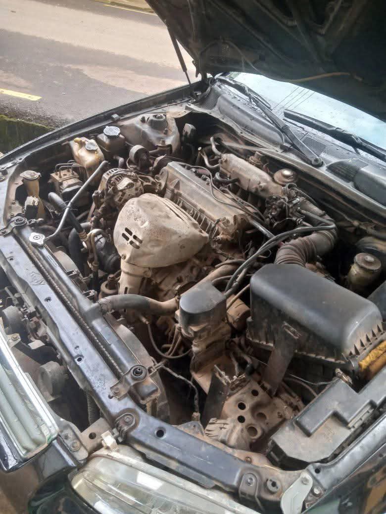 A picture of 2003 Camry big light 2002