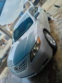 A picture of 2007 Toyota camry everything working perfectly fine location is surulere