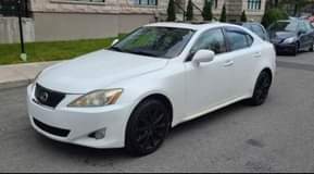 A picture of Lexus Is250