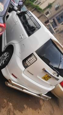 A picture of Toyota rumion