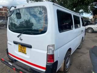 used nissan caravan
