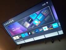A picture of Hisense 43 flameless smart vida Good as new 730k slightly
