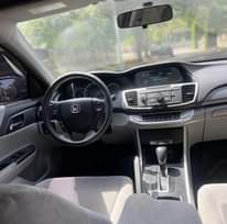 A picture of 2017 HONDA ACCORD