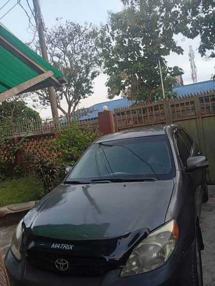 A picture of Toyota Matrix 2006