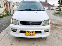 A picture of Toyota Noah SR40 DGS