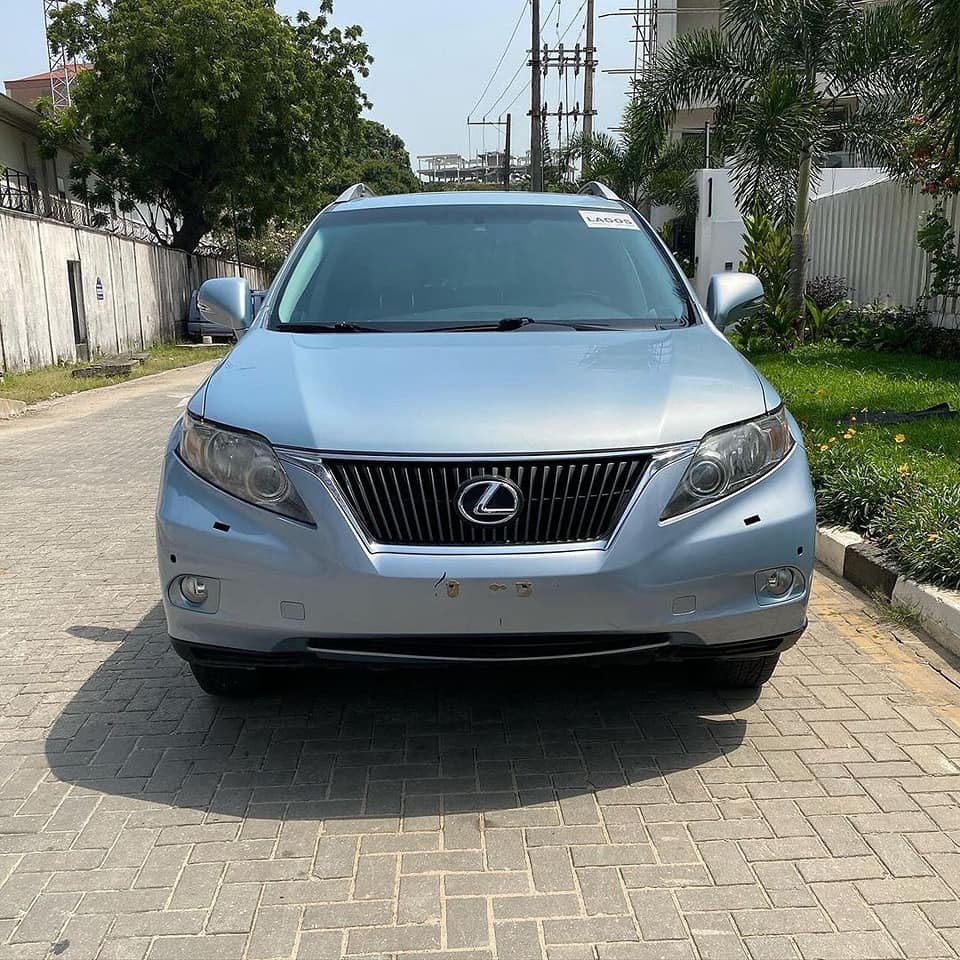 A picture of 2011 Rx350