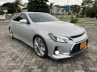 A picture of TOYOTA MARKX
