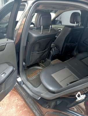 A picture of 2011E350