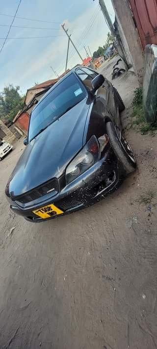 used toyota altezza