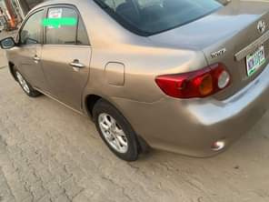 A picture of Hot pH deal Sharp Toyota Corolla 2010 Engine ok Gear