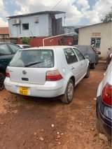 A picture of 2002 Volkswagen Golf