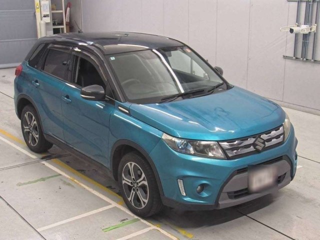 A picture of 2016 ESCUDO suzuki