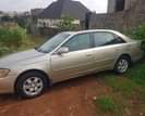 A picture of Toyota Avalon dashboard Everything is in perfect place 1 350