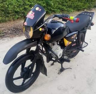 A picture of Boxer Bm125
