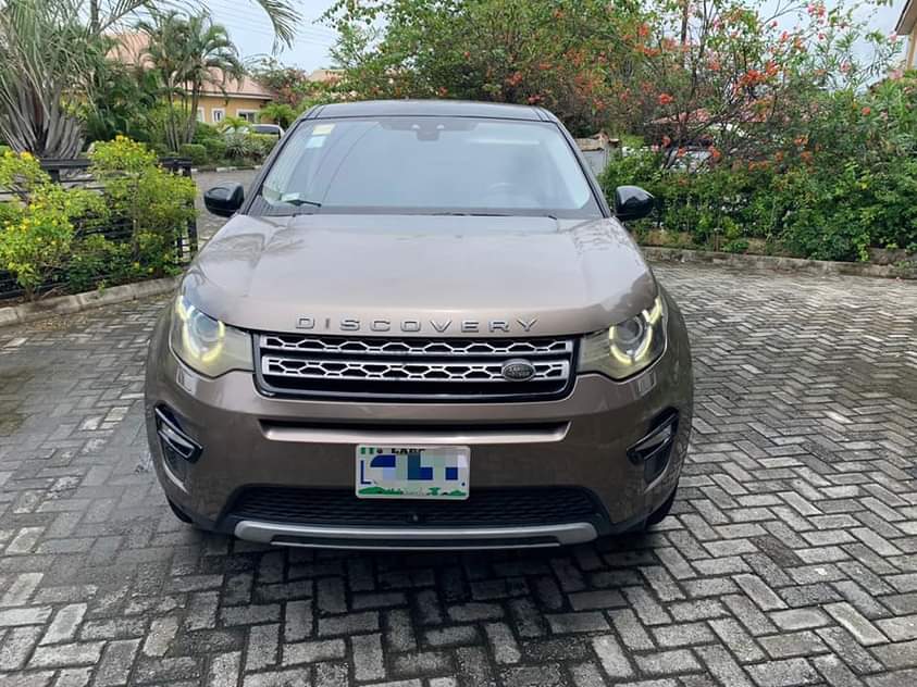 A picture of 2016 Land Rover Discovery