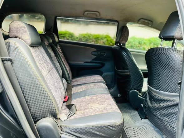 A picture of TOYOTA WISH NEW DUU INAUNZWA ML11 800 000 ENGINE SAFI