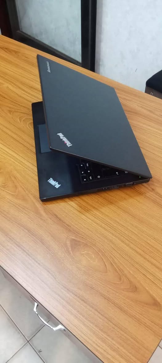 A picture of Lenovo i5 with 8gb RAM and 500gb HDD