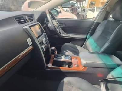 A picture of 2015 Toyota Mark X