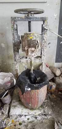 A picture of Paint and paste making machines are available newbrand
