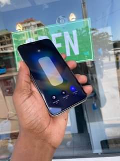 A picture of IPHONE 11 PRO Gb 64 face ipo 780 000