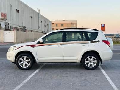 A picture of Toyota Rav4 2008 gcc watsapp 0551513562