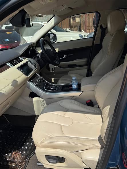 A picture of Range Rover Evoque
