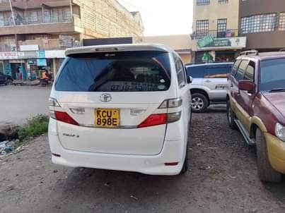 toyota vellfire