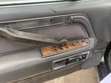 A picture of Lincoln 1987 model toks