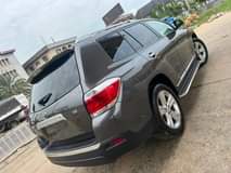 A picture of CLEAN Registered 2009 Upgraded to 2013 Toyota Highlander FULL OPTION