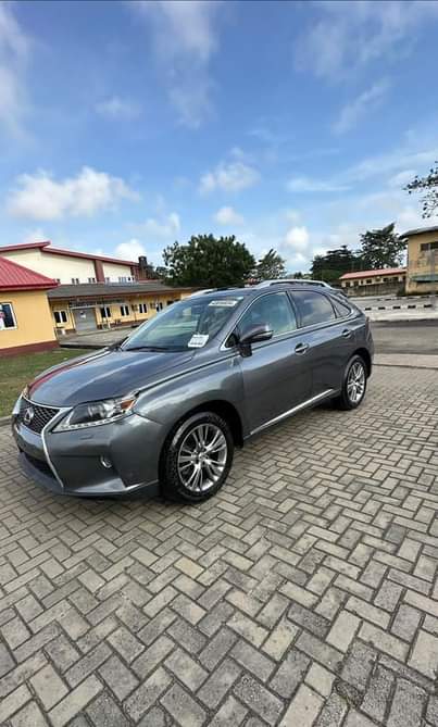 A picture of 2015 Lexus RX 350. TUK 