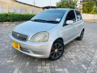 A picture of Price 7 5M Toyota Vitz Clacia Model 2001 Engene 2Nz