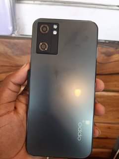 A picture of OPPO A77