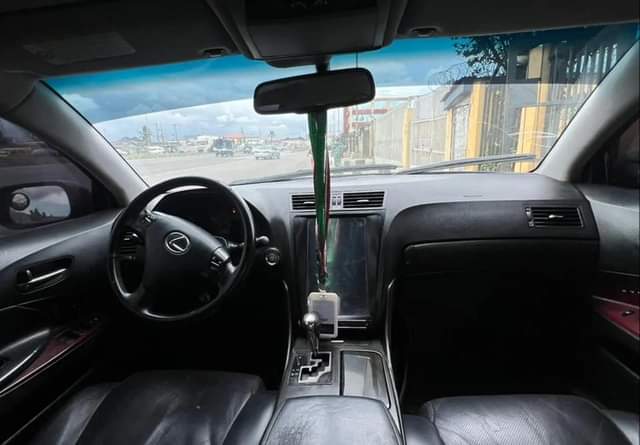 A picture of LEXUS GS300 2007