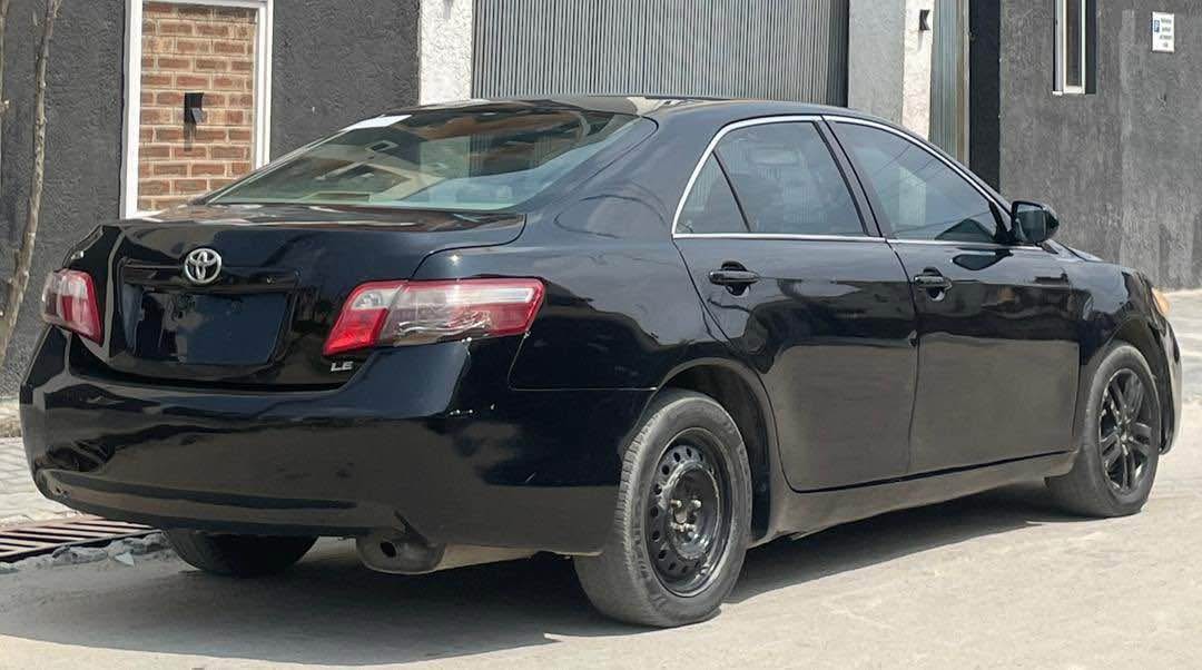A picture of Toyota Camry muscle 08