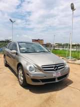 A picture of Mercedes Benz R350