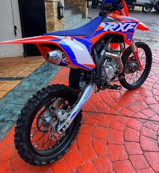 A picture of APPOLO RXF 200