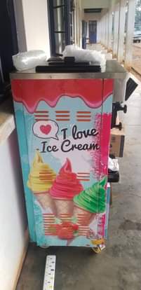 A picture of Apudels icecream machine